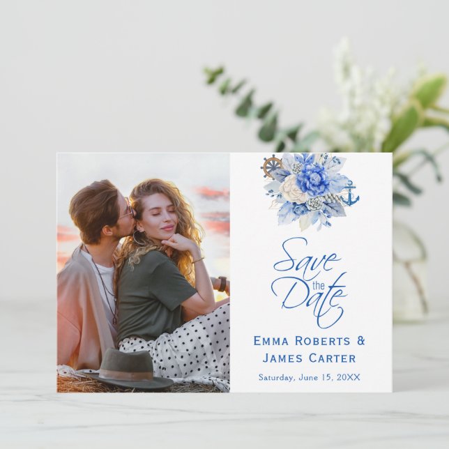 Dusty Blue Floral Foto Save the Date (Stehend Vorderseite)