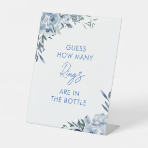 Dusty Blue Floral Guess Wie viele Rings Game Sign Sockelschild