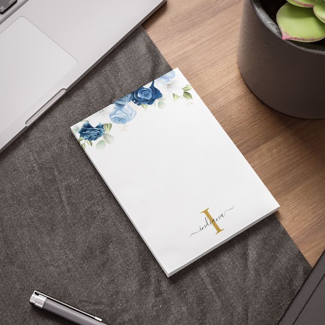 Dusty Blue Floral Monogram Eukalyptus Script Name Notizblock (Dusty Blue Floral Monogram Script Notepad)