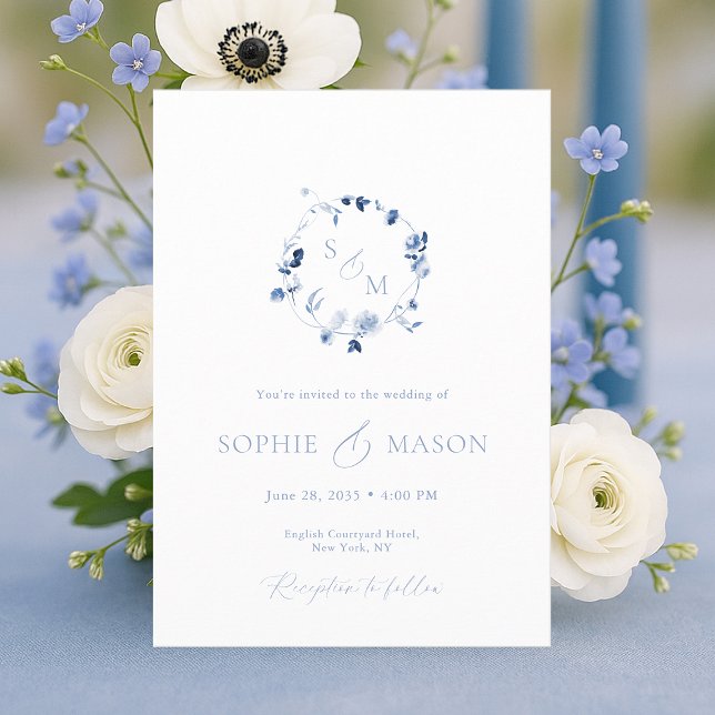 Dusty Blue Floral Monogram Wedding Invitation  Einladung (Von Creator hochgeladen)