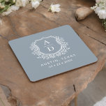 Dusty Blue Floral Monogram Wedding Wappen Modernes Rechteckiger Pappuntersetzer<br><div class="desc">Fügen Sie Ihren Feiern eine elegante Touch mit dem modernen Monogram Wedding Wappen Square Paper Untersetzer hinzu. Diese Untersetzer mit einem ausgeklügelten Monogramm-Wappen sind ideal für Hochzeiten, Verlobungsfeiern oder Brautpartys. Stilvolle quadratische Form und hochwertiges, absorbierendes Papier schützen Oberflächen und verbessern Ihre Dekoration. Personalisieren Sie Ihre Initialen für eine einzigartige Touch....</div>