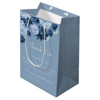 Dusty Blue Floral Wedding Favor Gift Bag Mittlere Geschenktüte
