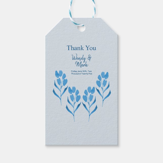 Dusty Blue Floral Wedding Geschenkanhänger (Vorderseite)