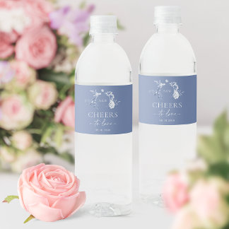 Dusty Blue Floral Wedding | Liebe Wasserflaschenetikett