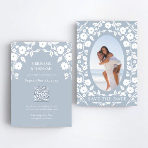 Dusty Blue Foto QR Website Weiße Volksflora Save The Date
