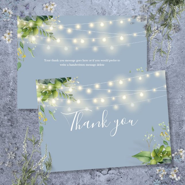 Dusty Blue Greenery Blumenstrauß Dankeskarte (Dusty Blue Greenery Floral String Lights Thank You Card)