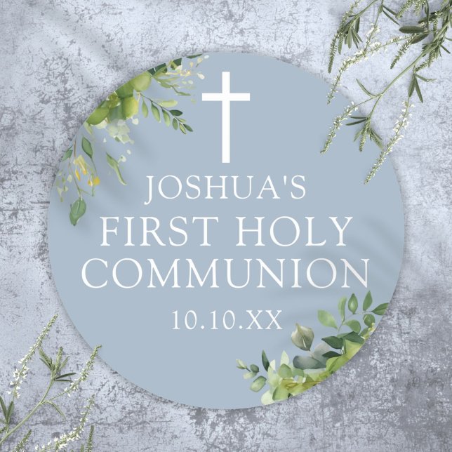 Dusty Blue Greenery Erster Kommunion Gefallen Runder Aufkleber (Dusty Blue Greenery First Holy Communion Favor Classic Round Sticker)