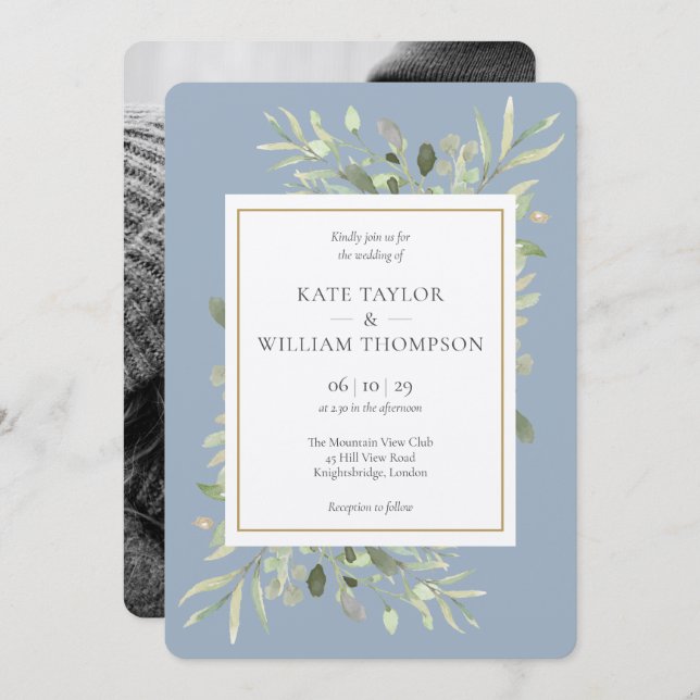 Dusty Blue Greenery Metallic Silver Foto Wedding Einladung (Vorne/Hinten)