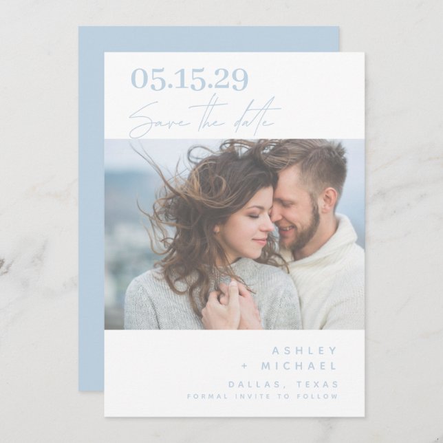 Dusty Blue Hand Letted Typografy Foto Save The Date (Vorne/Hinten)