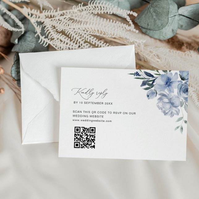 Dusty Blue Hochzeit QR Code RSVP Karte (Von Creator hochgeladen)