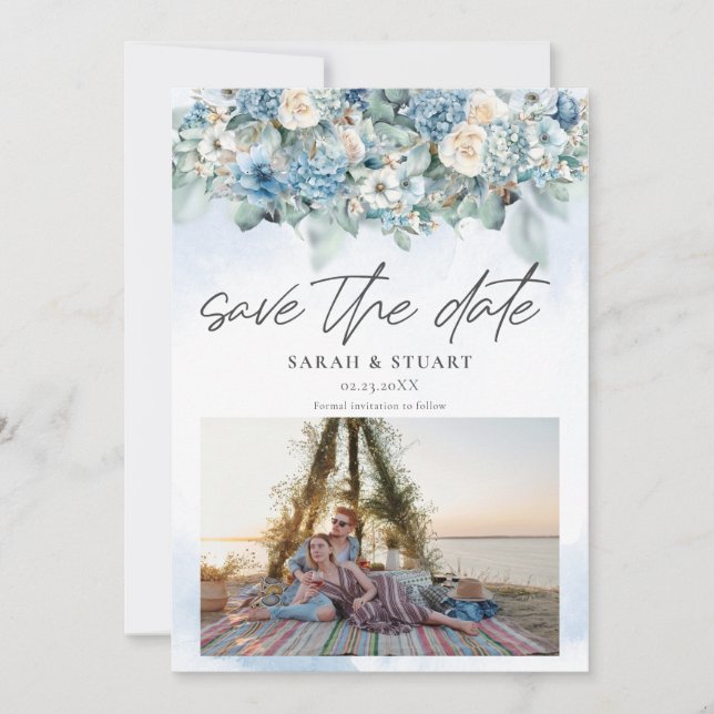 Dusty Blue Hydrangea Foto QR-Code Save the Date Einladung (Vorderseite)