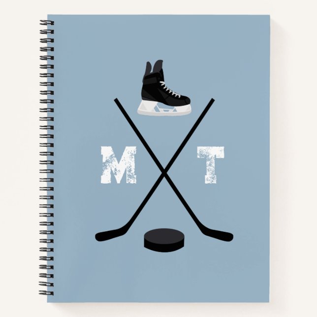 Dusty Blue Ice Hockey Classic gestörtes Monogramm Notizbuch (Vorderseite)