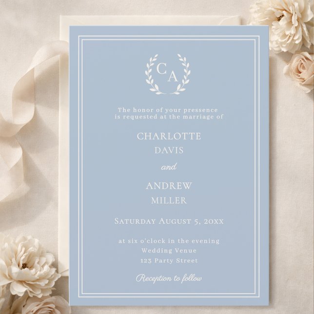 Dusty blue ivory wreath monogram luxury wedding  einladung (Von Creator hochgeladen)