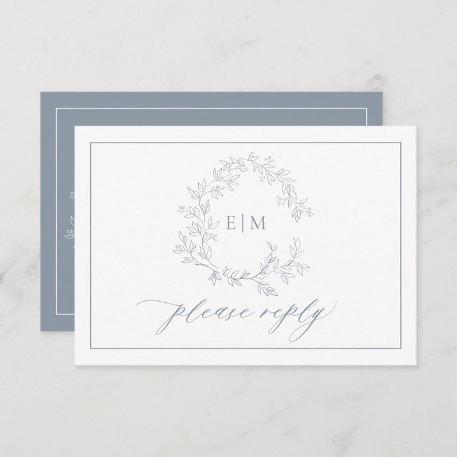 Dusty Blue Leafy Wappen Monogram Wedding RSVP Card (Vorne/Hinten)
