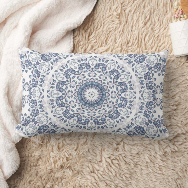 Dusty Blue Mandala Lumbar Pillow Lendenkissen (Decke)