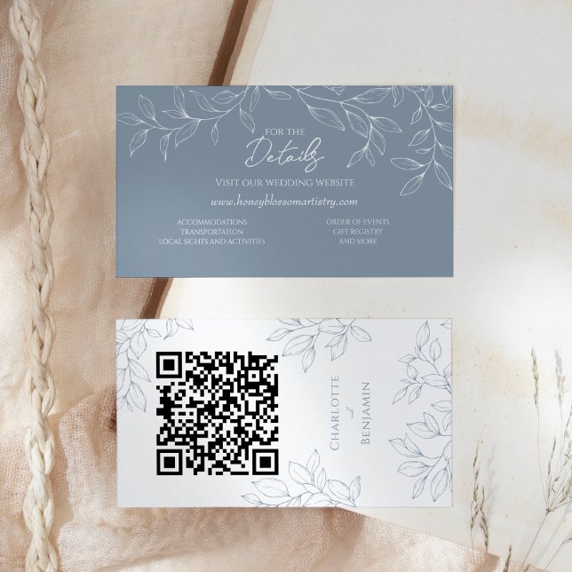 Dusty Blue Minimal Leaf Wedding Website QR Code Begleitkarte (Von Creator hochgeladen)