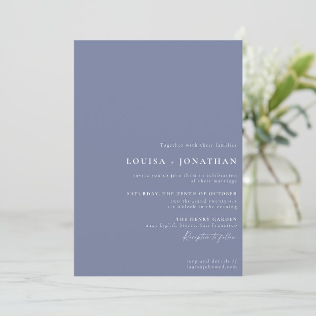 Dusty Blue Minimalistisch Layout Classic Wedding Einladung (Stehend Vorderseite)
