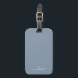 Dusty Blue Minimalistisch Modern Monogram Elegant Gepäckanhänger<br><div class="desc">Einführen in unsere Dusty Blue Minimalistisch Modern Monogram Elegant Collection: Erhöhen Sie Ihren Stil mit schlichter Eleganz und zeitlosem Charme. Unsere Kollektion präsentiert minimalistische Designs in einer beruhigenden, staubblauen Farbe, die durch elegante Monogramme nach Ihrem Geschmack ergänzt wird. Von der edlen Schreibwaren bis hin zum vielseitigen Zubehör - jedes Stück...</div>