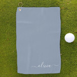 Dusty Blue Minimalistisch Modern Monogram Elegant Golfhandtuch<br><div class="desc">Einführen in unsere Dusty Blue Minimalistisch Modern Monogram Elegant Collection: Erhöhen Sie Ihren Stil mit schlichter Eleganz und zeitlosem Charme. Unsere Kollektion präsentiert minimalistische Designs in einer beruhigenden, staubblauen Farbe, die durch elegante Monogramme nach Ihrem Geschmack ergänzt wird. Von der edlen Schreibwaren bis hin zum vielseitigen Zubehör - jedes Stück...</div>