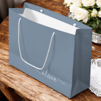 Dusty Blue Minimalistisch Modern Monogram Elegant