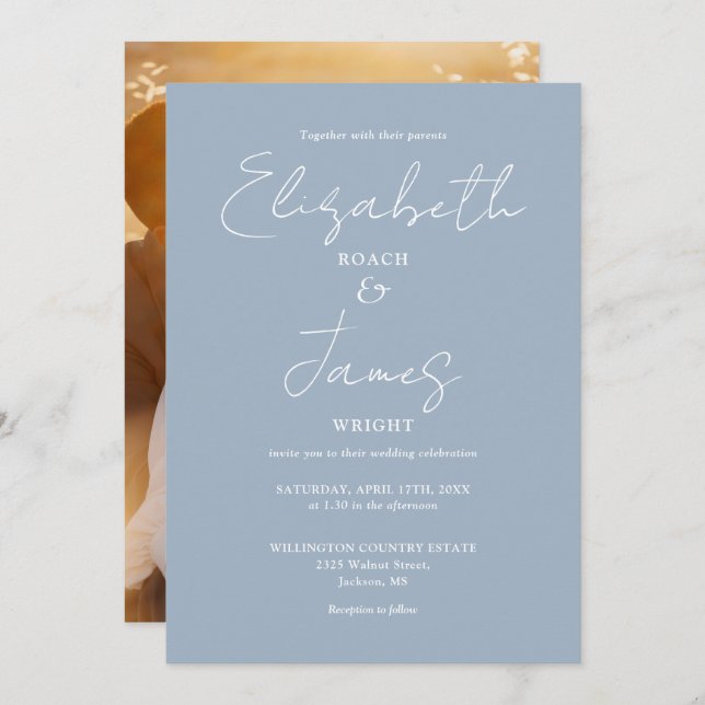 Dusty Blue Minimalistisch Script Foto Wedding Einladung (Vorne/Hinten)