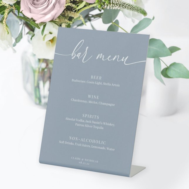 Dusty Blue Modern Elegante Wedding Bar Menu Sockelschild (Von Creator hochgeladen)