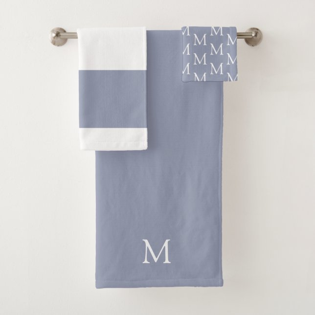 Dusty Blue Monogram Bath Handtuch Set II (Insitu)