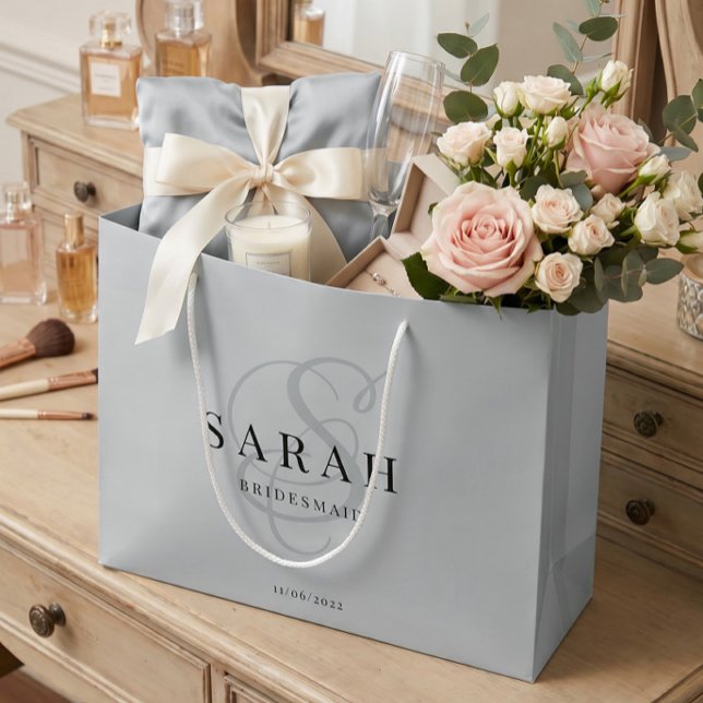 Dusty Blue Monogram Personalisiert Bridesmaid Große Geschenktüte (Von Creator hochgeladen)