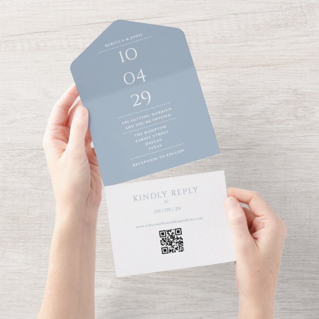 Dusty Blue Monogram QR Code Hochzeitdatum All In One Einladung (Abreißen)