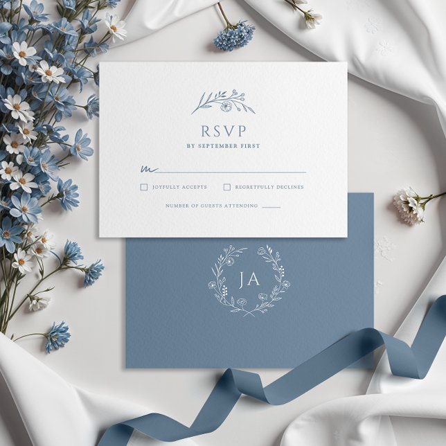 Dusty Blue Monogram RSVP Karte (Von Creator hochgeladen)