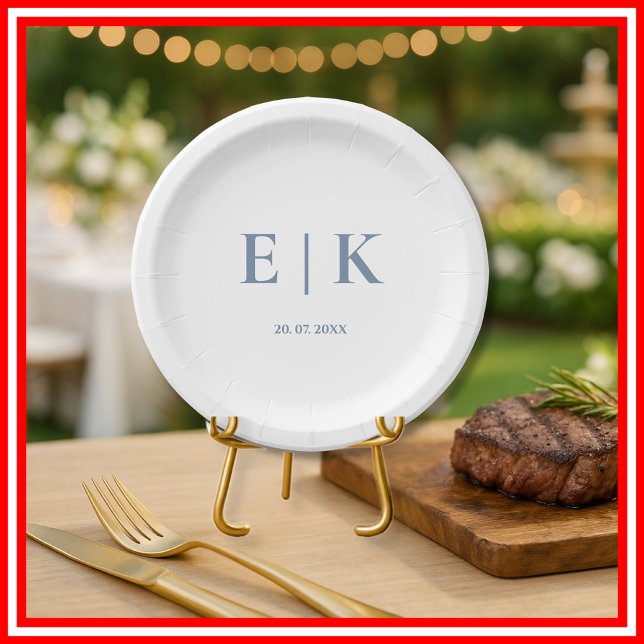 Dusty Blue Monogram Wedding Pappteller (Von Creator hochgeladen)