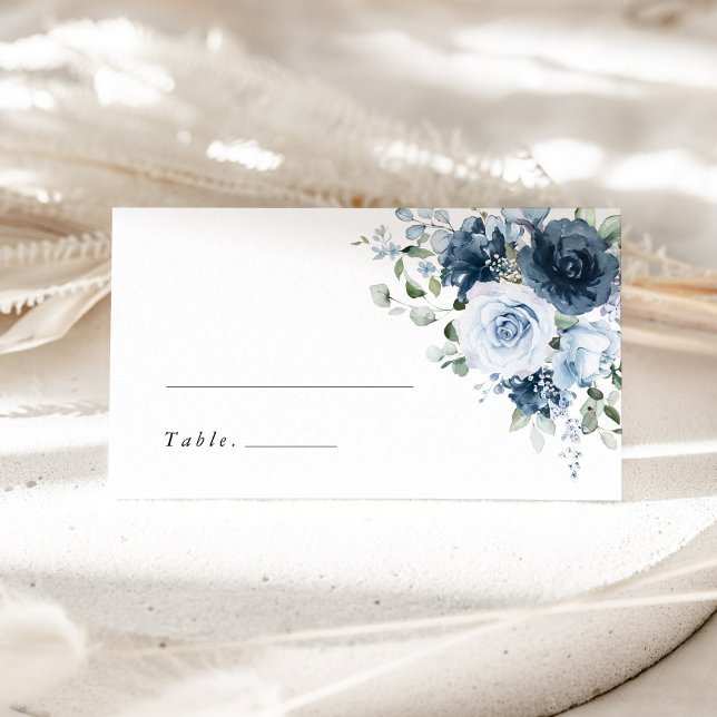 Dusty Blue Navy Floral Watercolor Wedding Name Platzkarte (Dusty blue floral place card with name and table lines on bright textured surface)