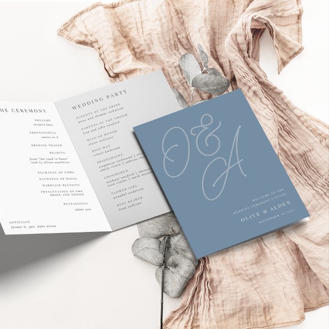 Dusty Blue | Script Watermark Monogram Wedding Programm (Von Creator hochgeladen)
