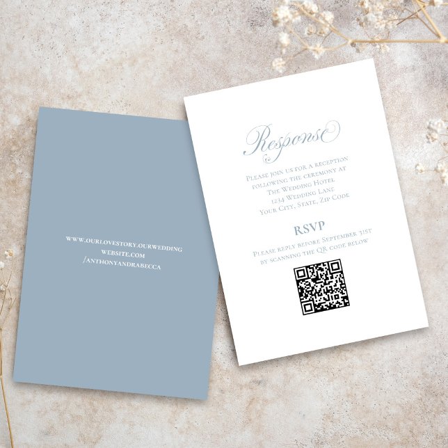 Dusty Blue Script Wedding RSVP QR Code Enclosure Begleitkarte (Dusty blue QR code RSVP card with elegant calligraphy wedding design)