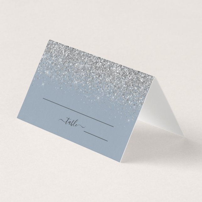 Dusty Blue & Silver Glitzer Wedding Platzkarte (Vorderseite)