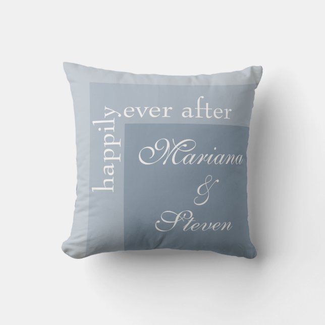 Dusty Blue Simple Modern Chic Script Wedding Throw Kissen (Vorderseite)