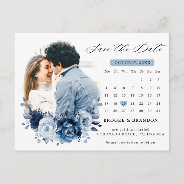 Dusty Blue Slate Navy Floral Bouquet Save the Date Postkarte (Vorderseite)