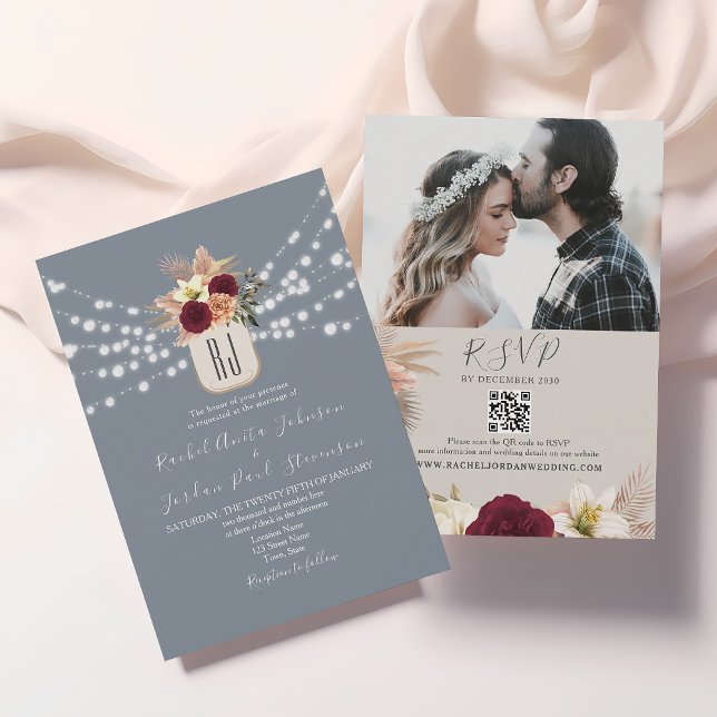 Dusty Blue String Lights Floral Wedding QR Code Einladung (Von Creator hochgeladen)