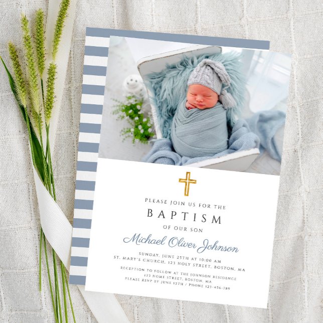 Dusty Blue Stripes Cross Foto Boy Taufe Einladung (Dusty Blue Stripes Cross Photo Boy Baptism Invitation)