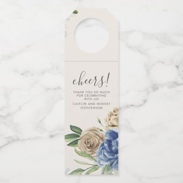 Dusty Blue und Ivory Blume Wasserfarbe Flaschenanhänger (Vorderseite)