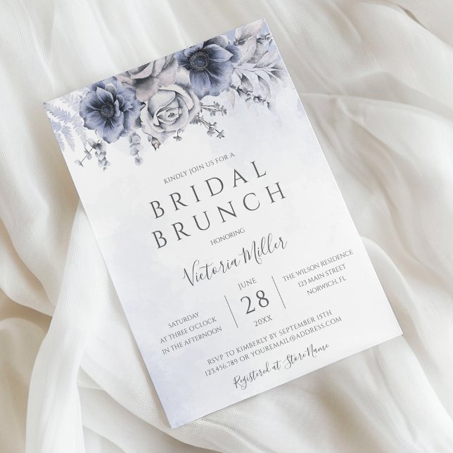 Dusty Blue und Navy Floral Elegant Bridal Brunch Einladung (Von Creator hochgeladen)
