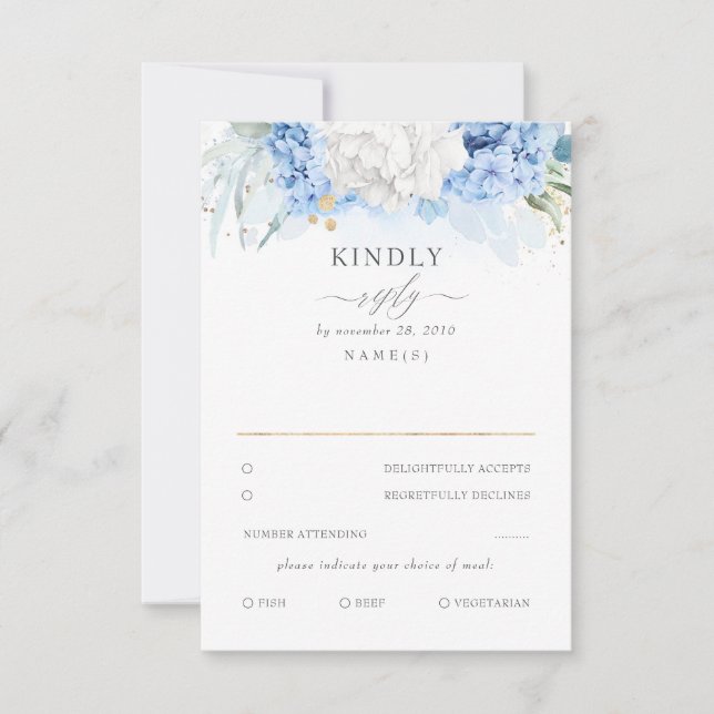 Dusty Blue und White Floral Wedding RSVP (Vorderseite)
