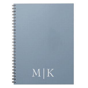 Dusty Blue und White Modernes Monogramm Notizblock