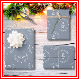 Dusty Blue und White | Monogram für moderne Initia Geschenkpapier Set