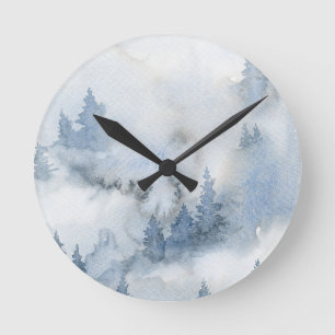 Dusty Blue Watercolor Misty Abstrakt Forest Runde Wanduhr