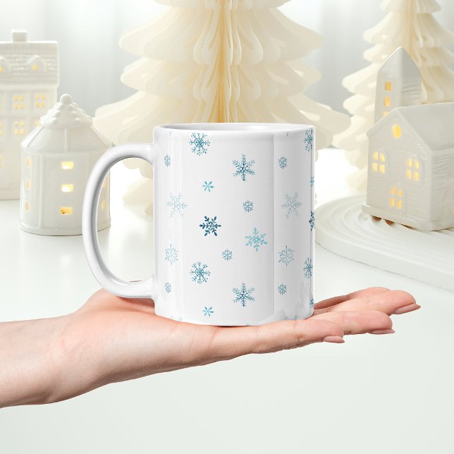 Dusty Blue Watercolor Snowflake Mug Kaffeetasse (Von Creator hochgeladen)
