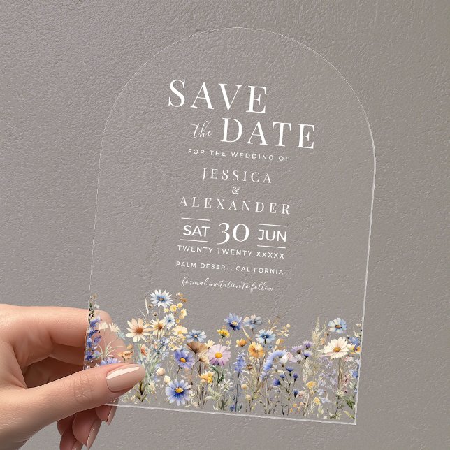 Dusty Blue Watercolor Wildblumen Wedding Arch Acryleinladungen (Dusty Blue Watercolor Wildflowers Wedding Arch Save the Date on Clear Acrylic with White Text.)