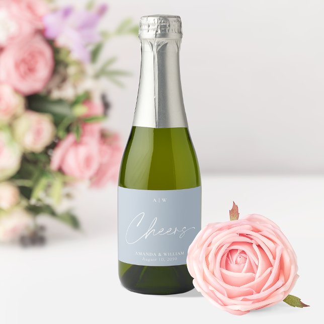 Dusty Blue Wedding Wine Fevor Label - "Cheers" (Von Creator hochgeladen)