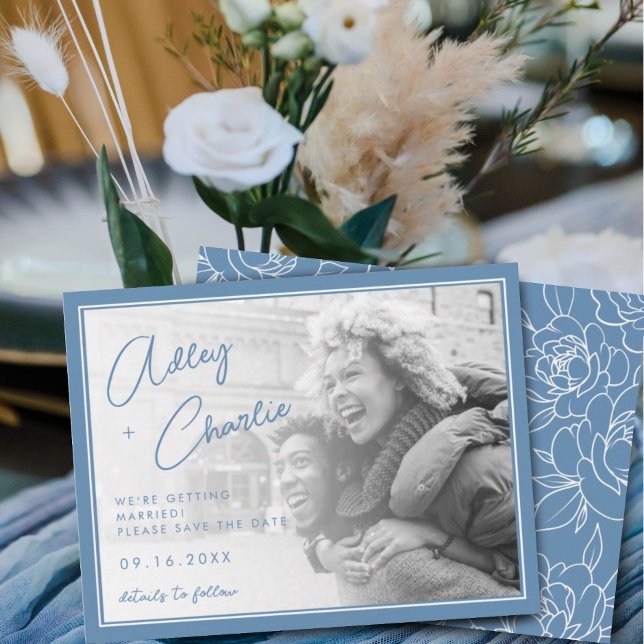 Dusty Blue & White Botanical Wedding Save the Date (Von Creator hochgeladen)