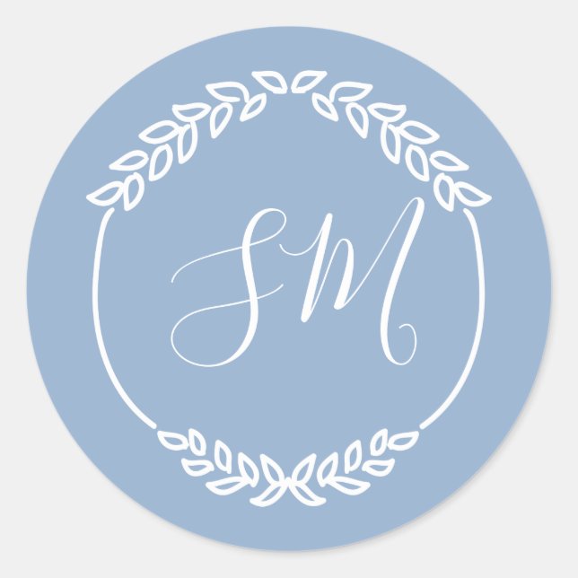 Dusty Blue White Leaf Wreath Monogram Wedding Runder Aufkleber (Vorderseite)